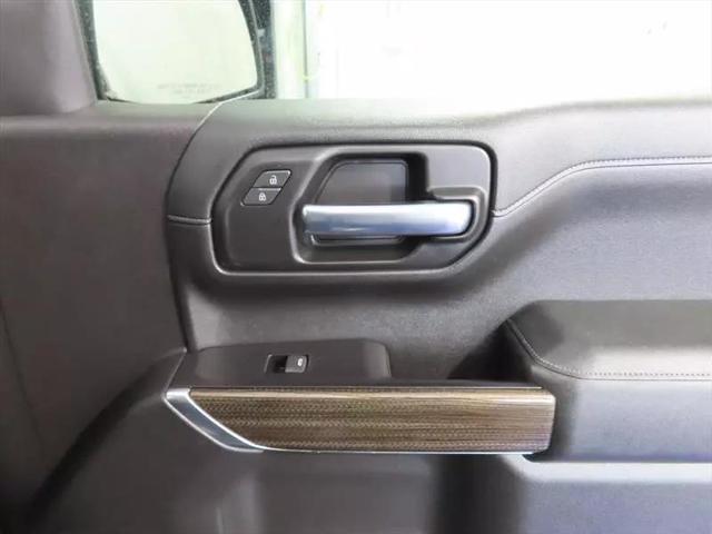 2020 Chevrolet Silverado 1500 4WD Crew Cab Short Bed LT