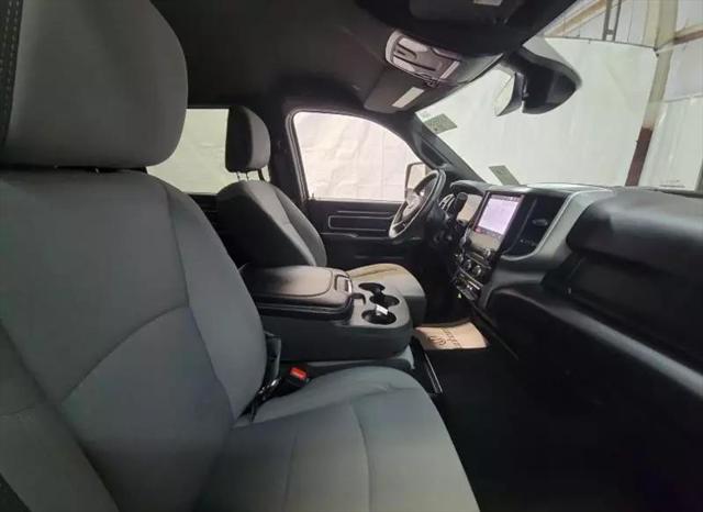 2024 Ram 3500 Big Horn Crew Cab 4x4 8' Box