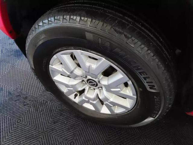 2022 Nissan Frontier Crew Cab SV 4x2