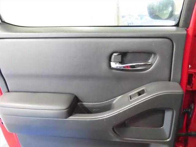 2022 Nissan Frontier Crew Cab SV 4x2