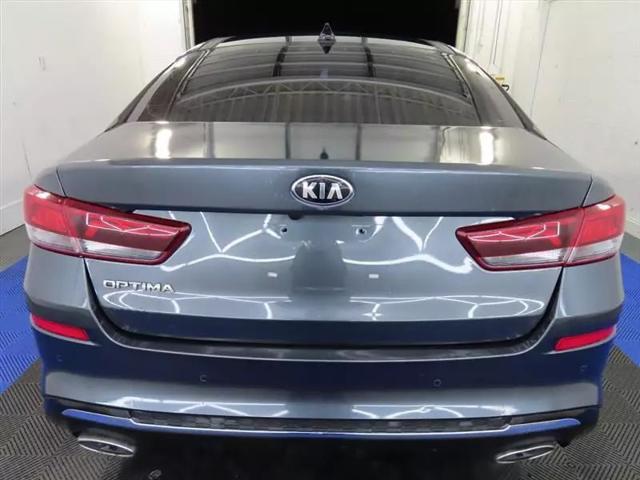 2020 Kia Optima SE