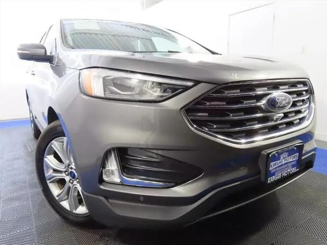 2022 Ford Edge Titanium