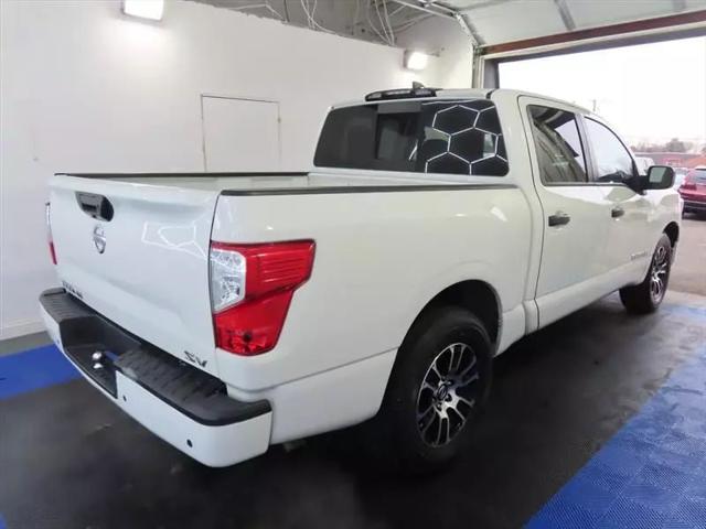 2022 Nissan Titan Crew Cab SV 4x2