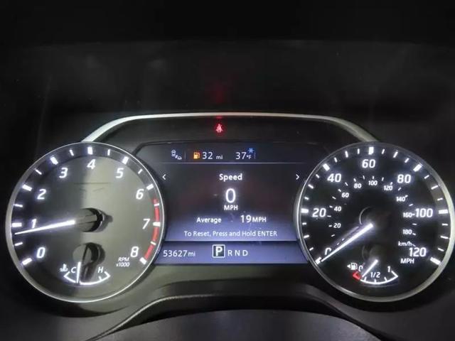 2022 Nissan Titan Crew Cab SV 4x2