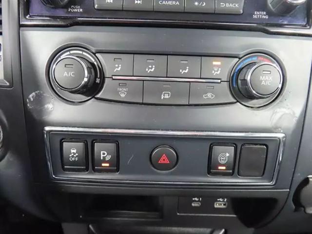 2022 Nissan Titan Crew Cab SV 4x2