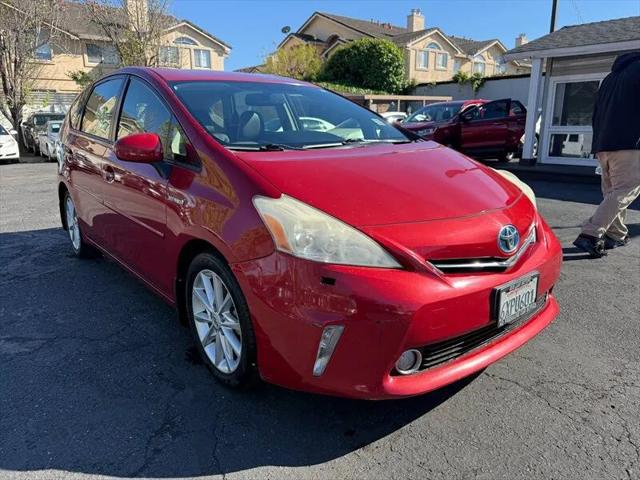 2012 Toyota Prius v Five