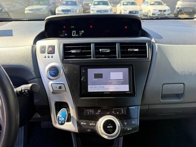 2012 Toyota Prius v Five
