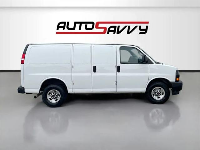 2023 GMC Savana Cargo RWD 3500 Regular Wheelbase Work Van for sale in Duncanville, TX