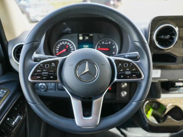 2022 Mercedes-Benz Sprinter 2500 Standard Roof V6