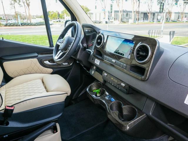 2022 Mercedes-Benz Sprinter 2500 Standard Roof V6