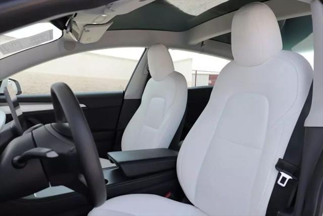 2021 Tesla Model 3 Standard Range Plus Rear-Wheel Drive