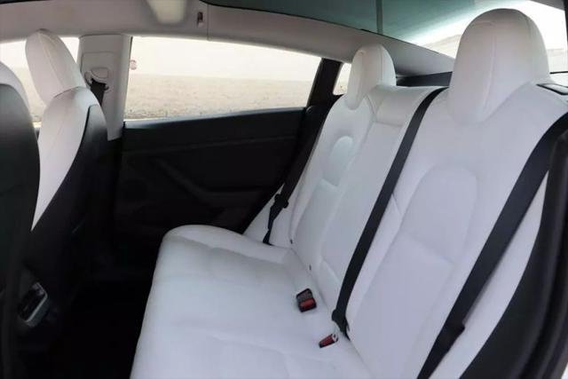 2021 Tesla Model 3 Standard Range Plus Rear-Wheel Drive