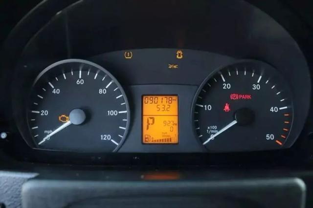2018 Mercedes-Benz Sprinter 2500 Standard Roof V6