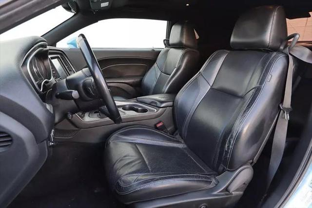 2016 Dodge Challenger R/T Plus