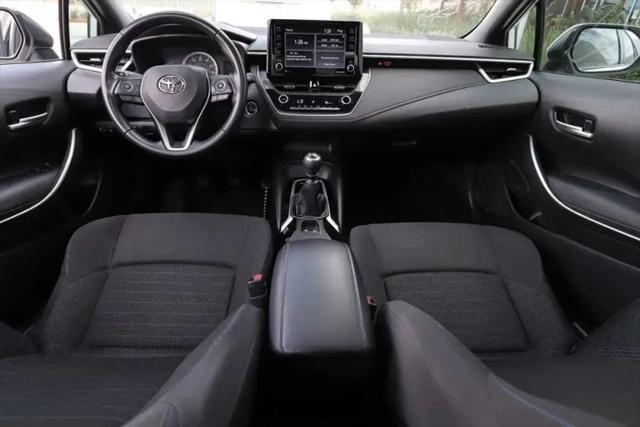 2022 Toyota Corolla SE 6MT