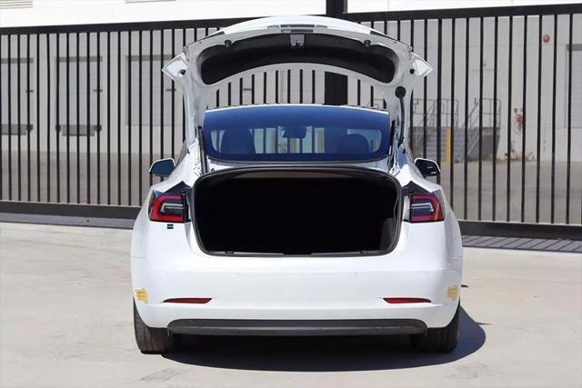 2021 Tesla Model 3 Standard Range Plus Rear-Wheel Drive