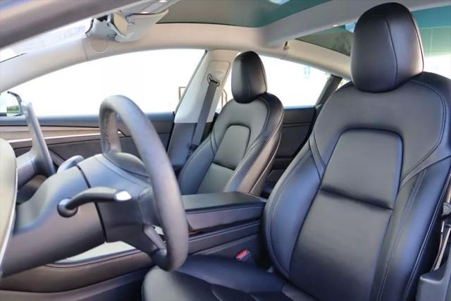 2021 Tesla Model 3 Standard Range Plus Rear-Wheel Drive