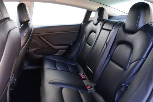 2021 Tesla Model 3 Standard Range Plus Rear-Wheel Drive