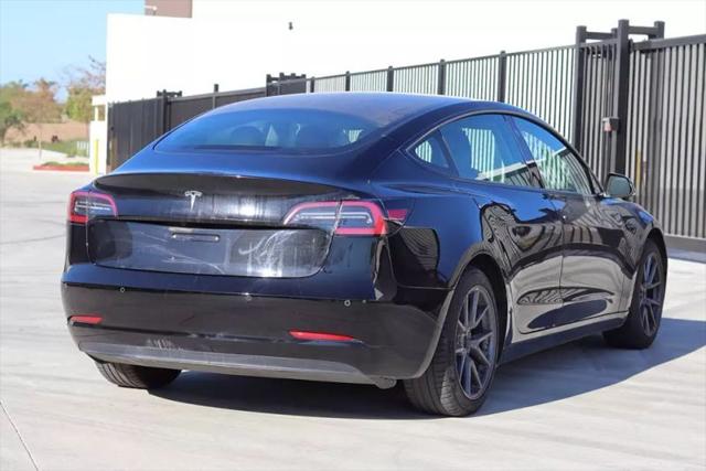 2021 Tesla Model 3 Standard Range Plus Rear-Wheel Drive