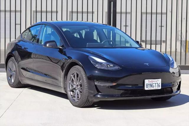 2021 Tesla Model 3 Standard Range Plus Rear-Wheel Drive