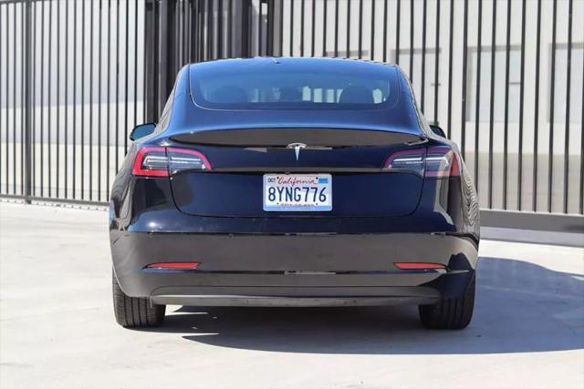 2021 Tesla Model 3 Standard Range Plus Rear-Wheel Drive