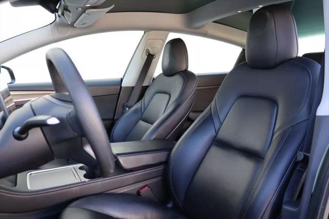 2021 Tesla Model 3 Standard Range Plus Rear-Wheel Drive
