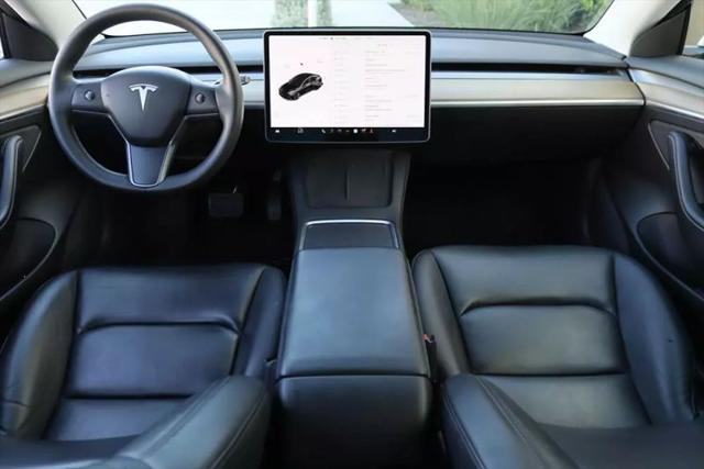 2021 Tesla Model 3 Standard Range Plus Rear-Wheel Drive