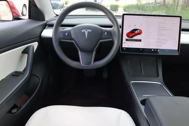 2021 Tesla Model 3 Standard Range Plus Rear-Wheel Drive