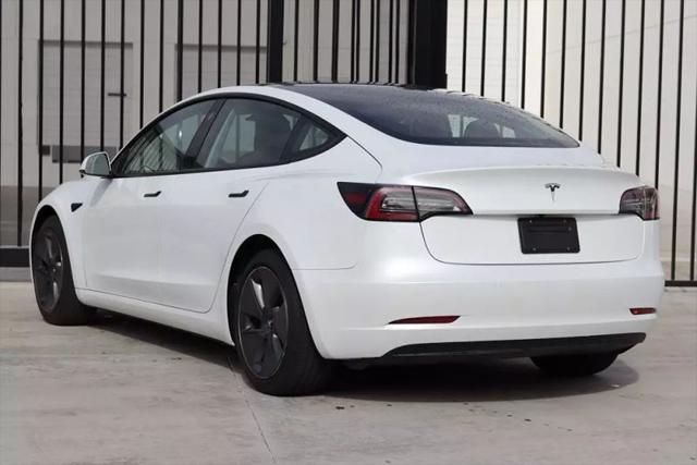 2021 Tesla Model 3 Standard Range Plus Rear-Wheel Drive