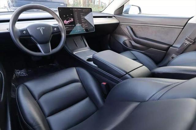 2021 Tesla Model 3 Standard Range Plus Rear-Wheel Drive