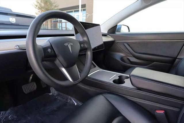 2021 Tesla Model 3 Standard Range Plus Rear-Wheel Drive