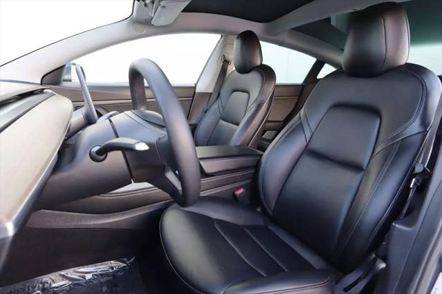 2021 Tesla Model 3 Standard Range Plus Rear-Wheel Drive