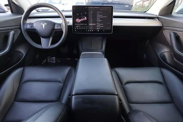 2021 Tesla Model 3 Standard Range Plus Rear-Wheel Drive