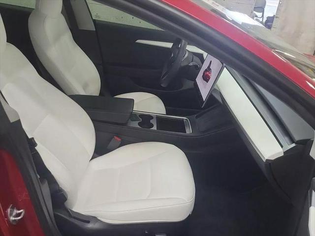 2022 Tesla Model 3 Rear-Wheel Drive