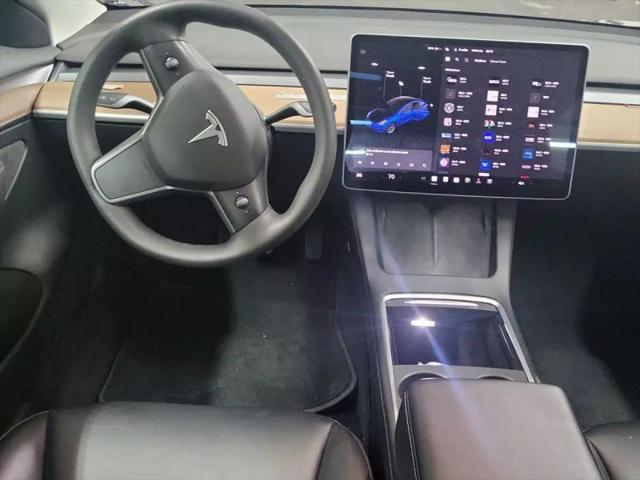 2022 Tesla Model 3 Rear-Wheel Drive