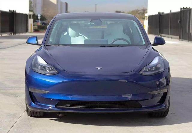 2022 Tesla Model 3 Rear-Wheel Drive
