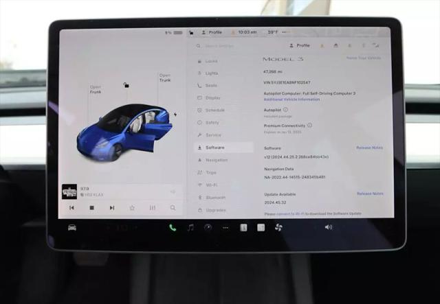 2022 Tesla Model 3 Rear-Wheel Drive