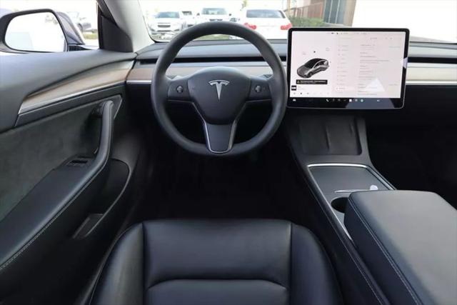 2022 Tesla Model 3 Long Range Dual Motor All-Wheel Drive