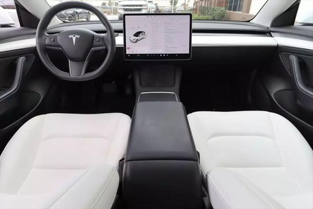 2022 Tesla Model 3 Long Range Dual Motor All-Wheel Drive