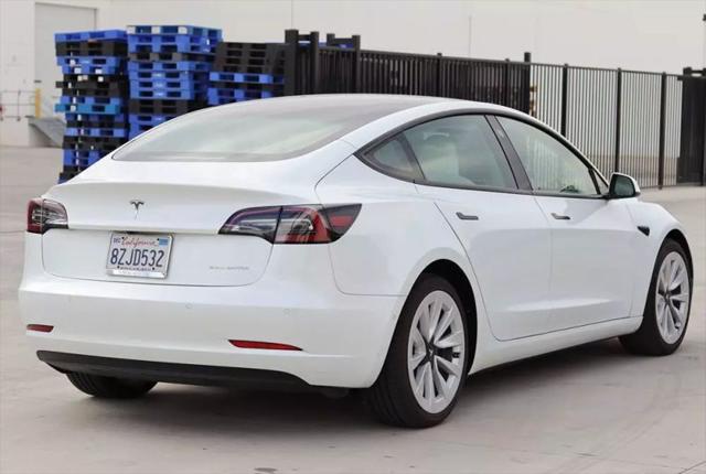 2022 Tesla Model 3 Long Range Dual Motor All-Wheel Drive
