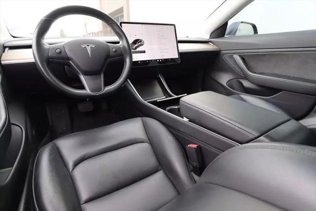 2019 Tesla Model 3 Standard Range
