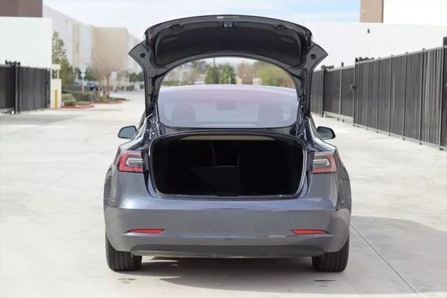 2019 Tesla Model 3 Standard Range
