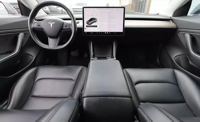 2019 Tesla Model 3 Standard Range