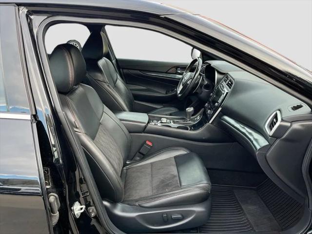 2021 Nissan Maxima SR Xtronic CVT
