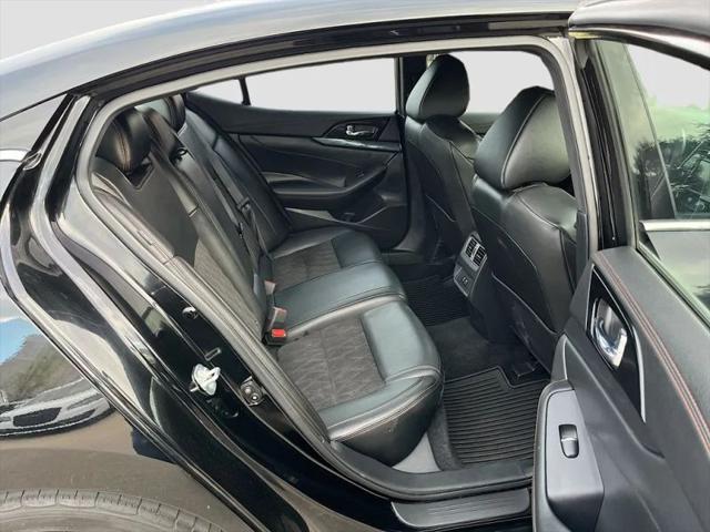 2021 Nissan Maxima SR Xtronic CVT
