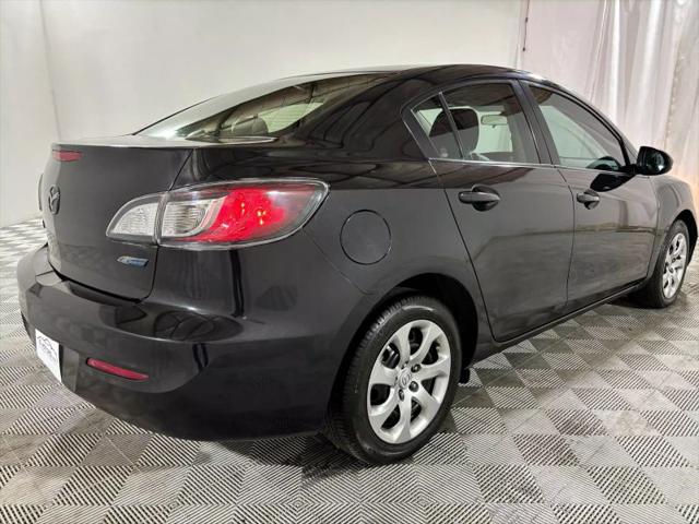 2013 Mazda Mazda3 i Sport