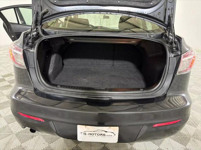 2013 Mazda Mazda3 i Sport