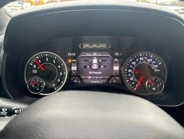 2020 Ram 1500 Big Horn Crew Cab 4x4 5'7" Box