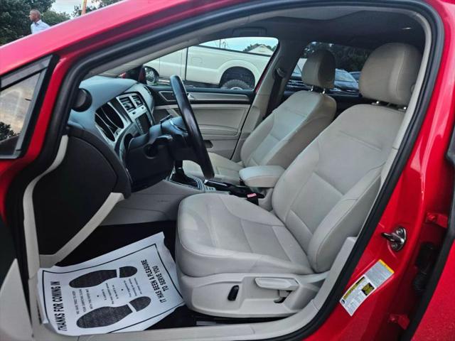 2015 Volkswagen Golf TSI S 4-Door