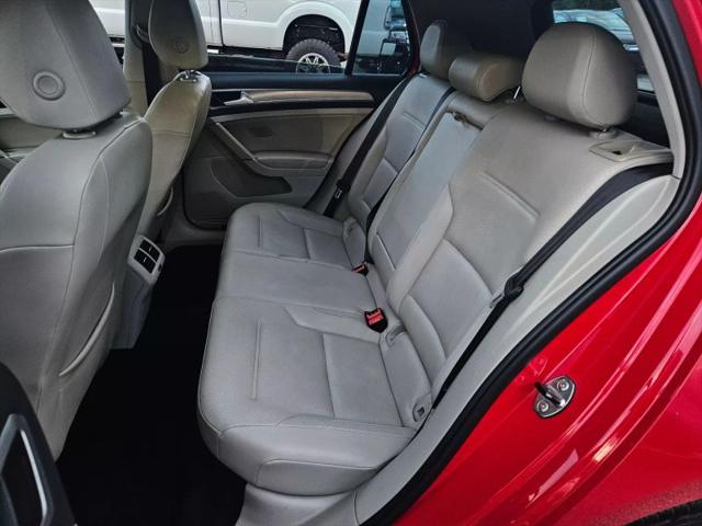 2015 Volkswagen Golf TSI S 4-Door